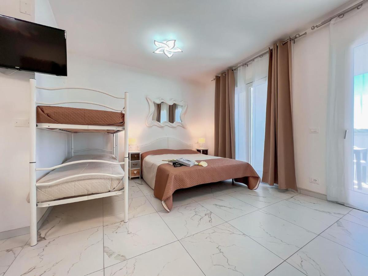 Zeus Bibione Exterior foto