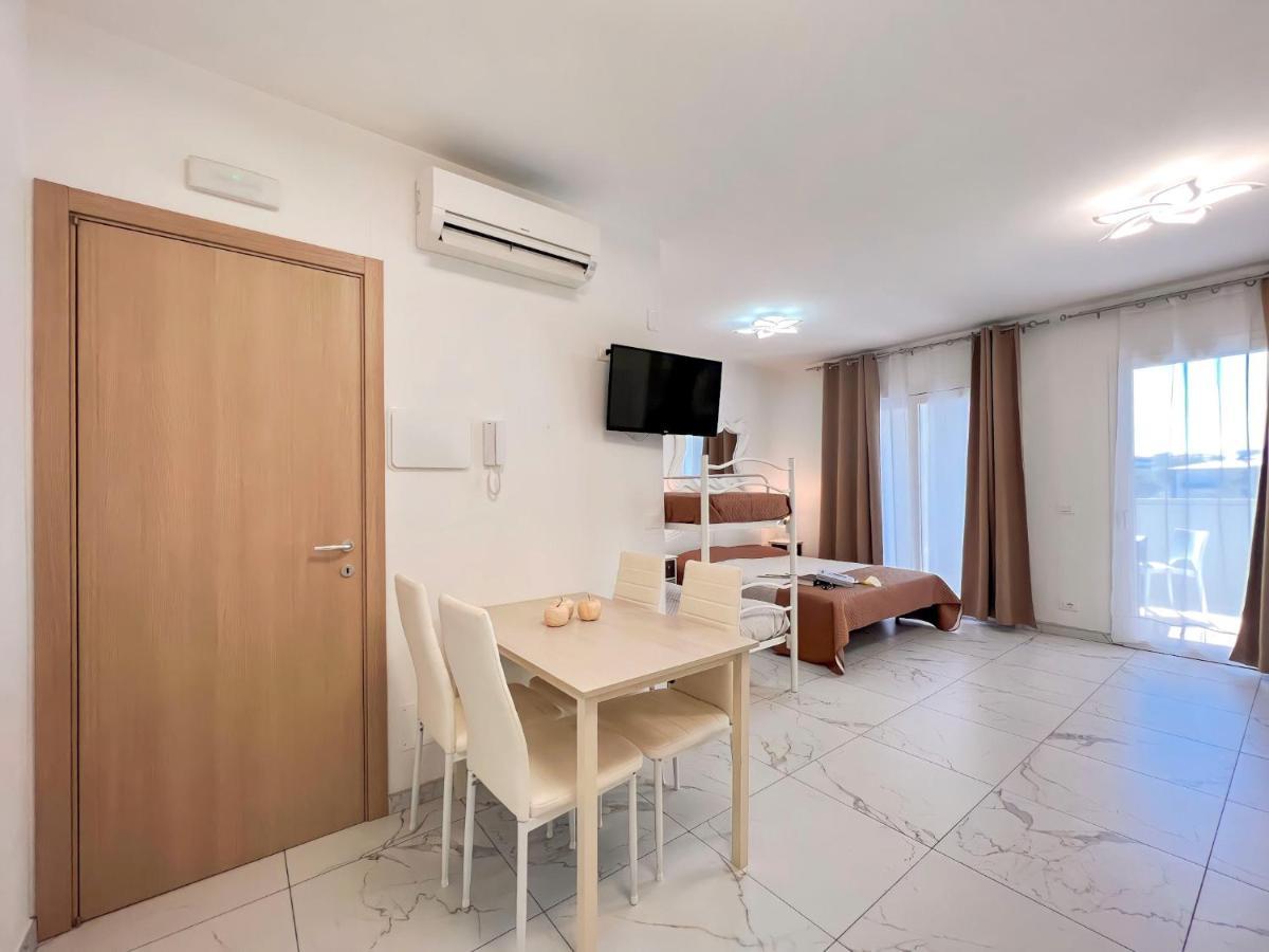 Zeus Bibione Exterior foto