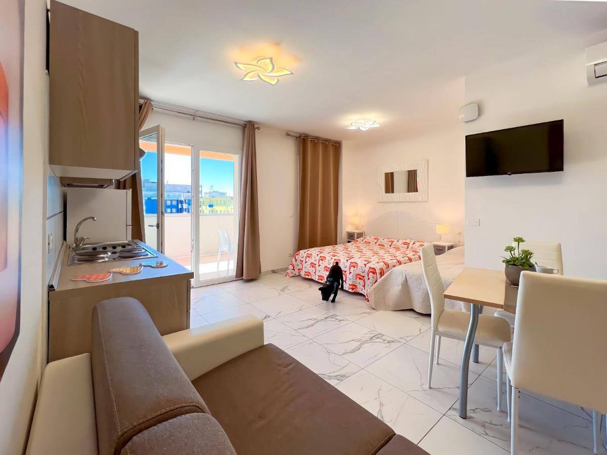 Zeus Bibione Exterior foto