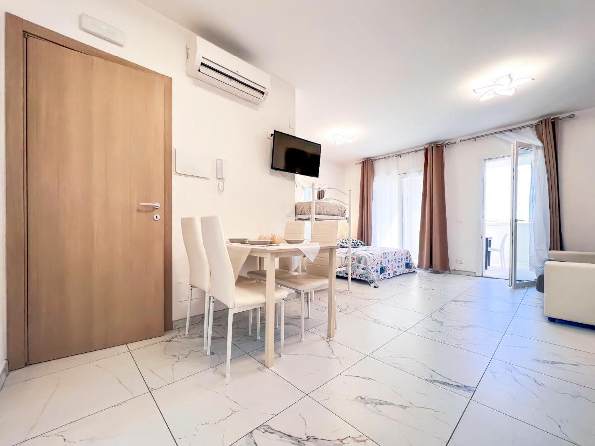 Zeus Bibione Exterior foto